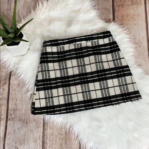 Black/white plaid miniskirt